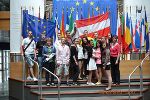 Seit 2012 werden steirische Schülerinnen und Schüler bei Reisen zu EU-Einrichtungen mit je 100 Euro unterstützt. © Fachschule Haidegg